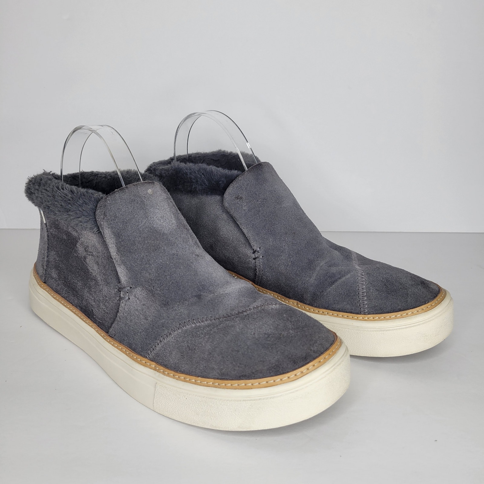 Toms Paxton Suede Slip On Chukka Sneakers Gray Faux Fur Lined Women's Size 7.5